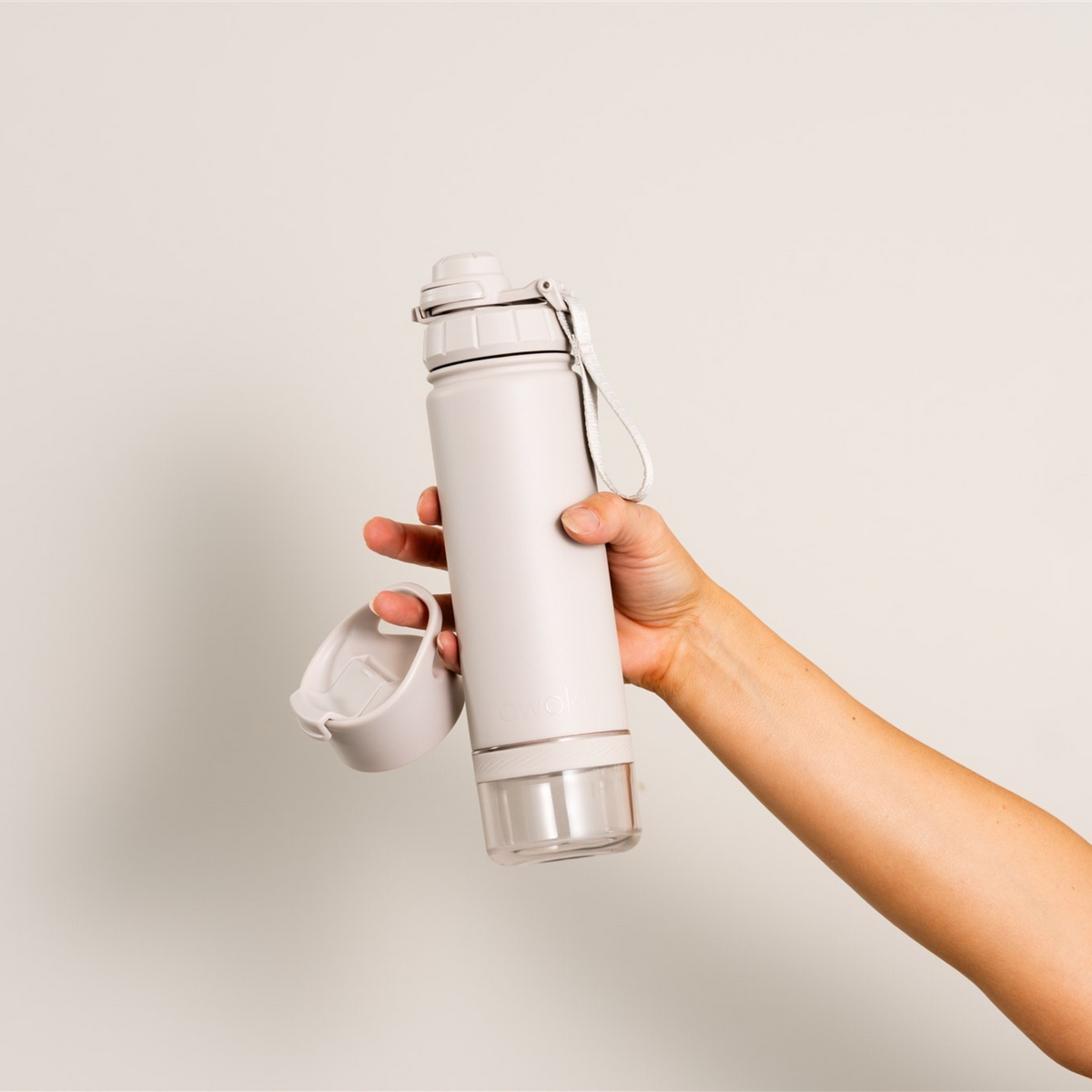 Stainless All-in-one Shaker – Awoke Plus